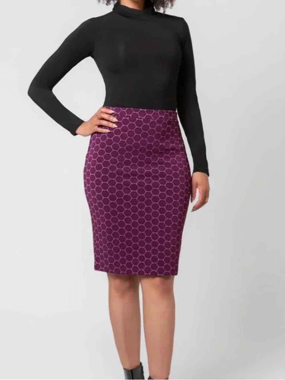 NWT Leota Tabitha Dark Purple Jacquard Pencil Skirt Stretchy Geometric Size M